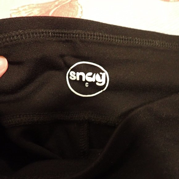 Snag Tights black leggings - Picture 3 of 3